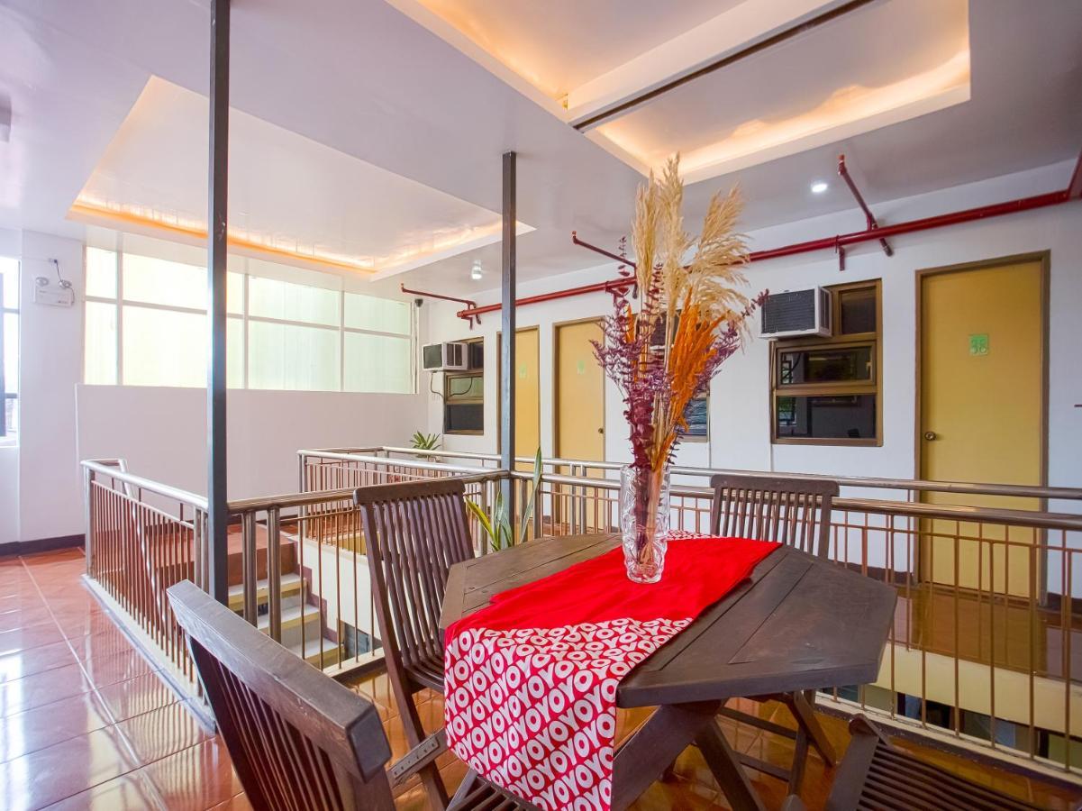 Oyo 802 Ka Farah'S Inn Antipolo Exterior foto